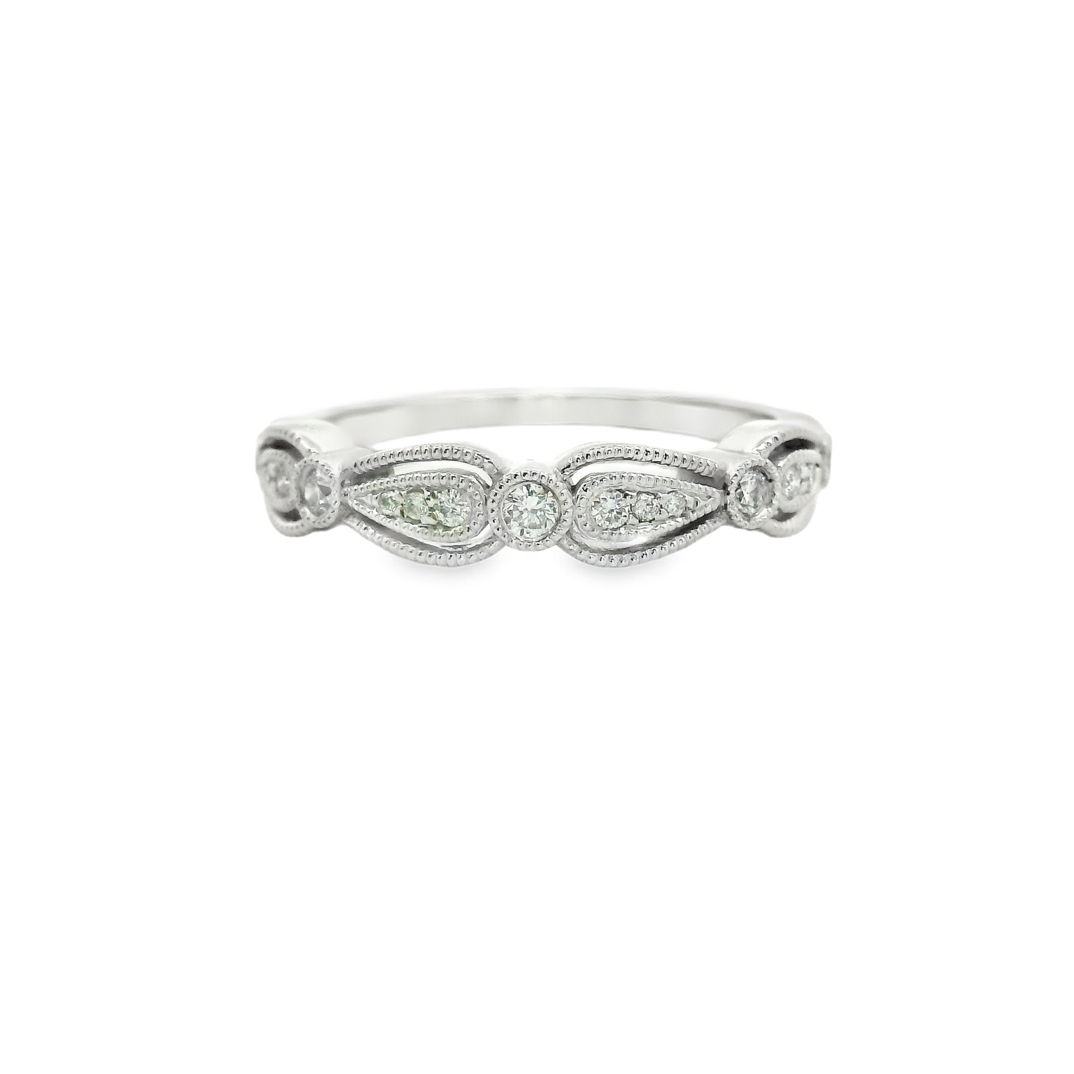 14KT WHITE GOLD DIAMOND RING