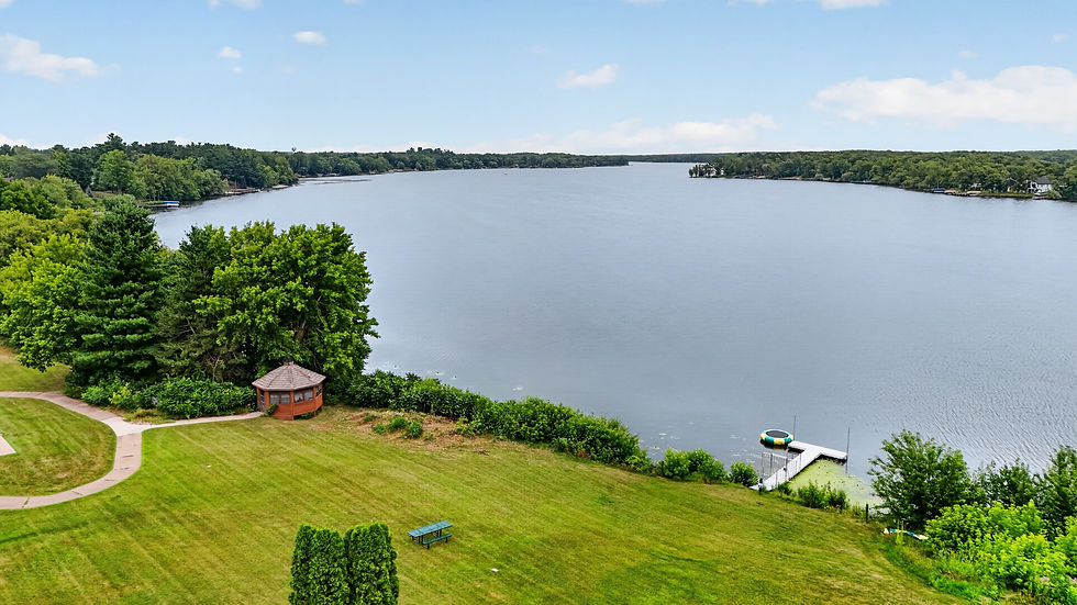 July2026LakesideContent-47.jpg