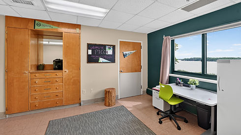 July2026LakesideContent-33.jpg
