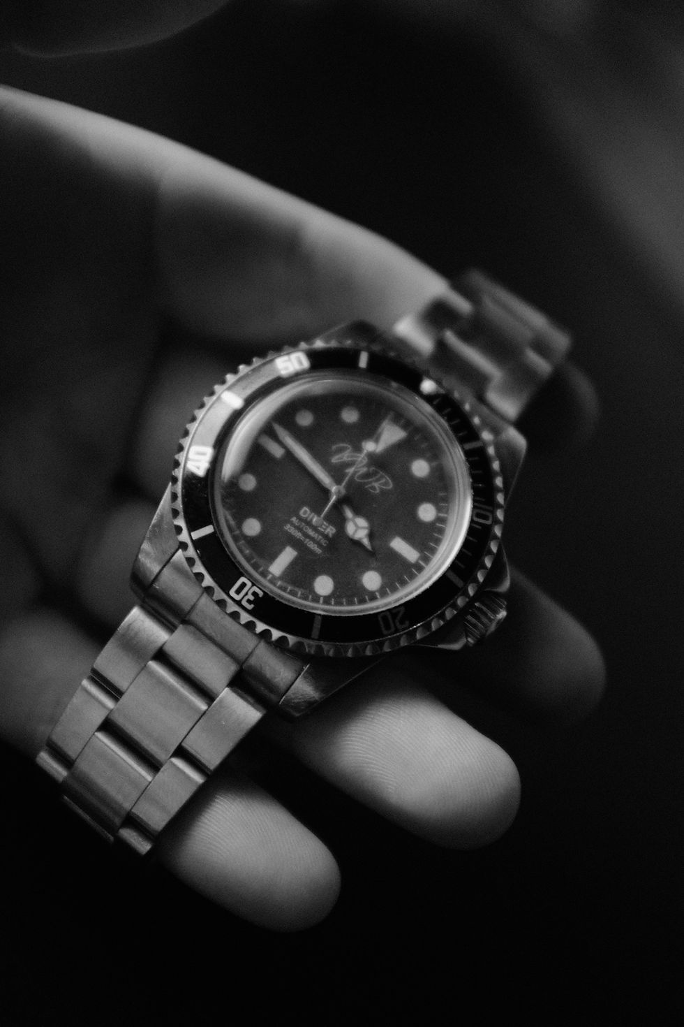 Thumbnail: Vintage Watch Builds Classic Diver