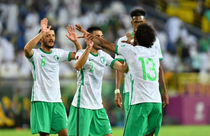 Arábia Saudita na Copa: Pequenas glórias e mil e um fracassos