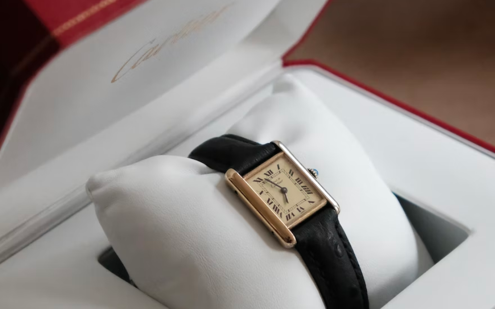 cartier tank must watch