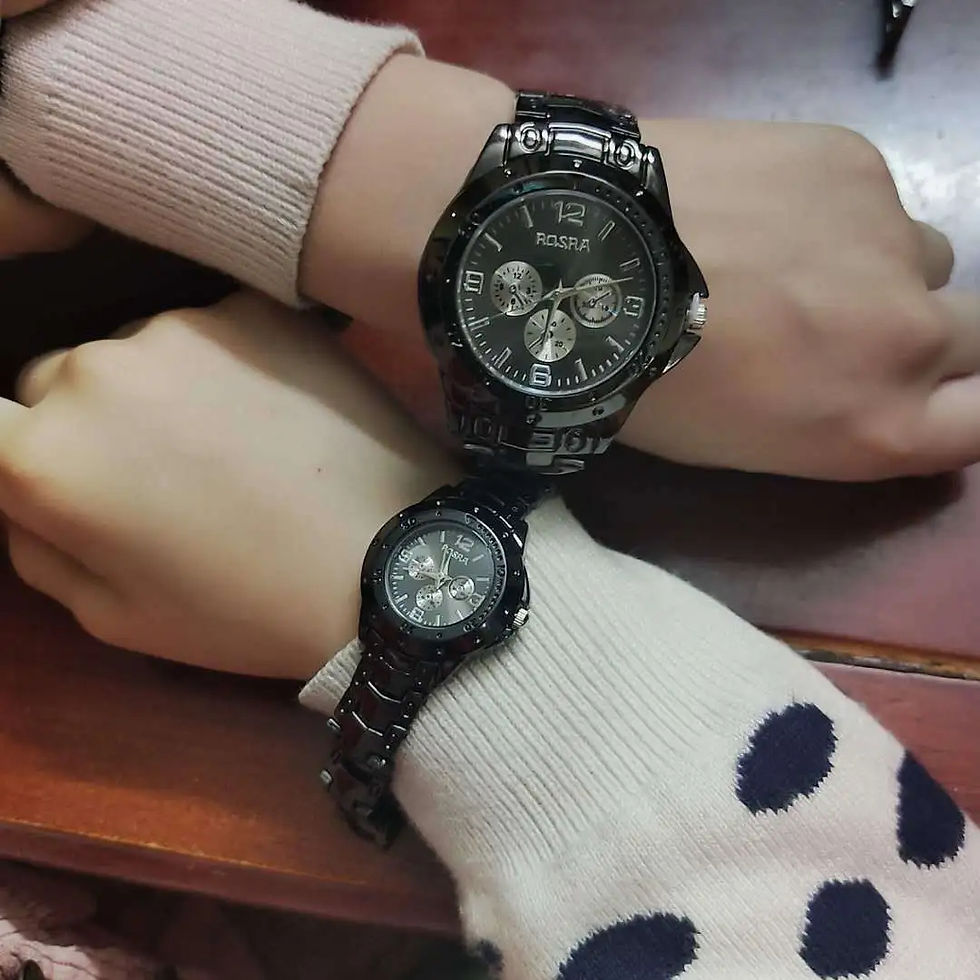 Thumbnail: Quartz couple watches