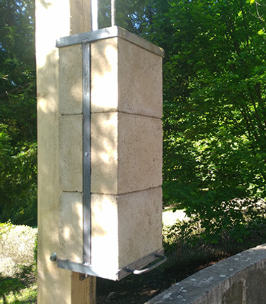 Matthieu Griesmann, photographie de Matthieu Griesmann, installation Sol Debout, Pays d’art et d’histoire du Puy-en-Velay, Musée Crozatier, Art contemporain, paysage, contrepoids.