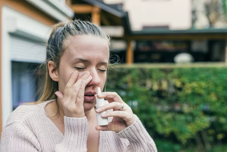 How to use nasal spray | Dr Cheong ENT Johor