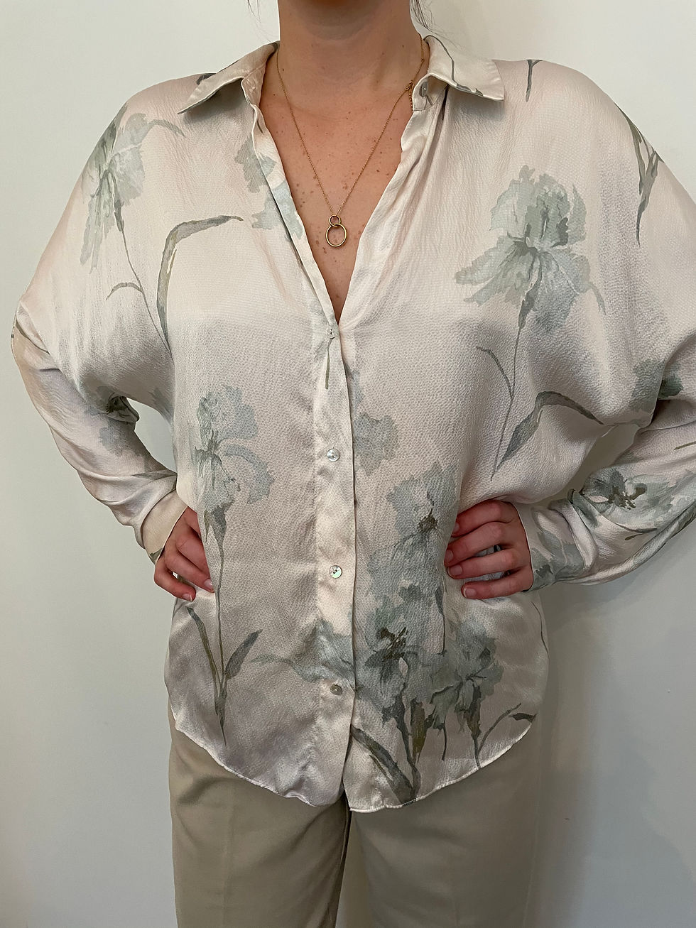 Thumbnail: VINCE. Silk Blouse | XL