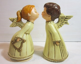 アイリッシュドレスデン Kissing エンジェル VINTAGE IRISH DRESDEN FIGURINE PORCELAIN LACE - Kissing