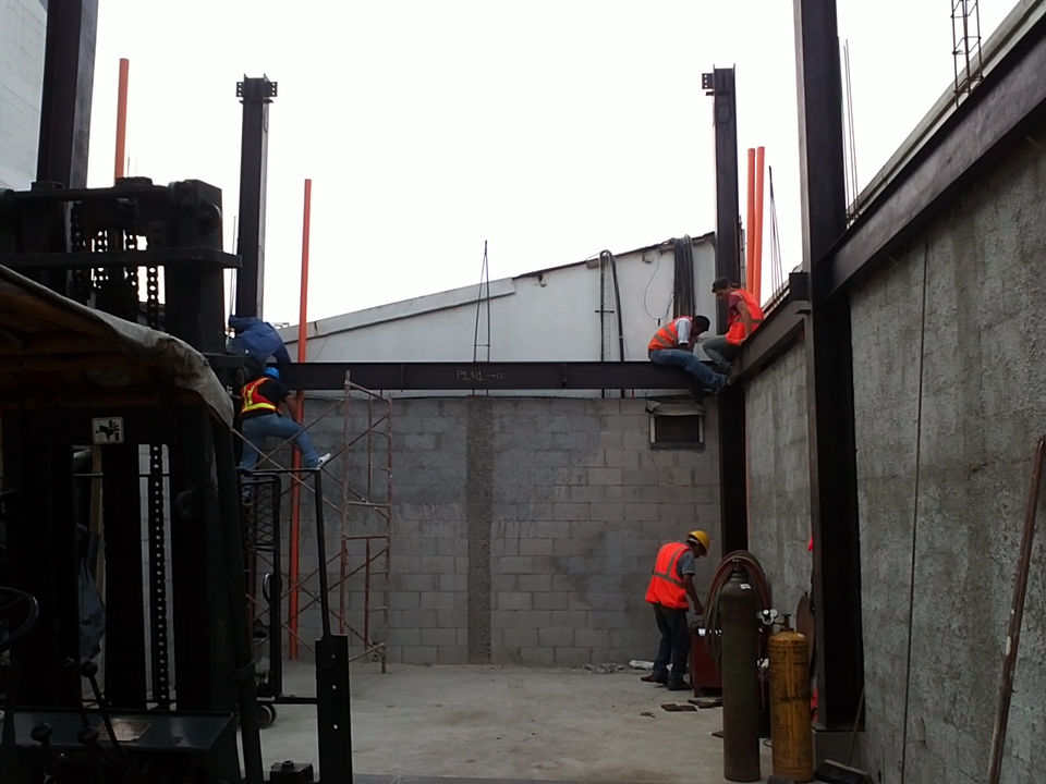 Mezanines de acero con estructura metalica de 1 a 6 niveles
