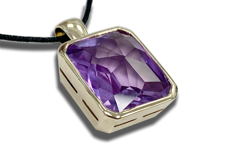 Hanger Amethyst.png
