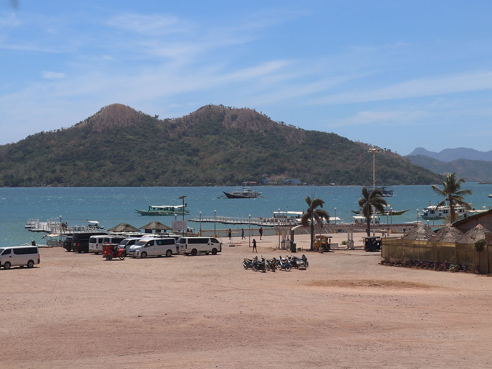 Lualhati_Park,_Bacuit_Island_view_(Coron,_Palawan;_03-16-2024)