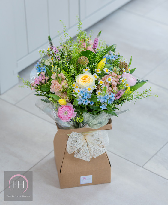 The Flower House Florist in Aylesbury Hand Tied Bouquet