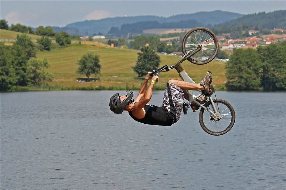 Velo dans le ciel