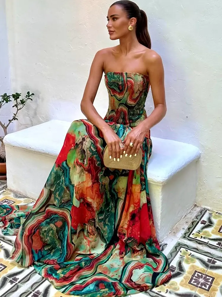 Thumbnail: Women's Colorful Casual Long Dress Sexy Strapless Pleated Maxi Dresses Evening P