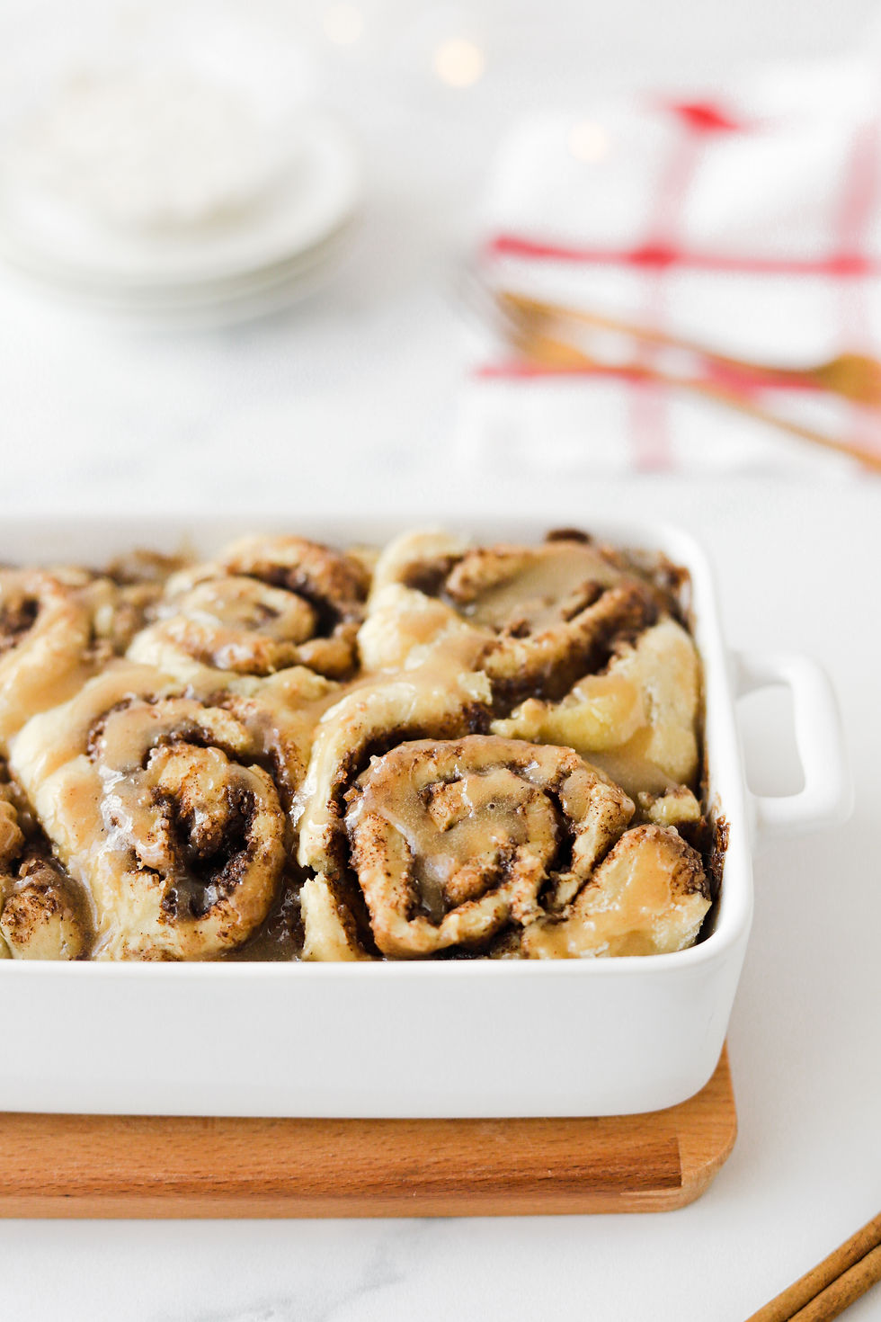 Cinnamon Rolls Vegan - Sem Fermento e Prontos em 30 minutos!