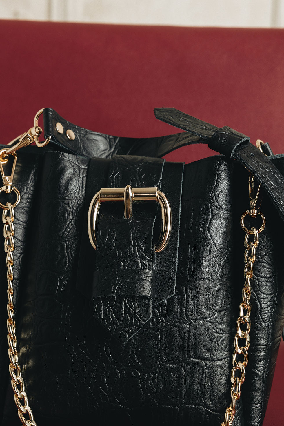 Thumbnail: "Missing" shoulder bag, black