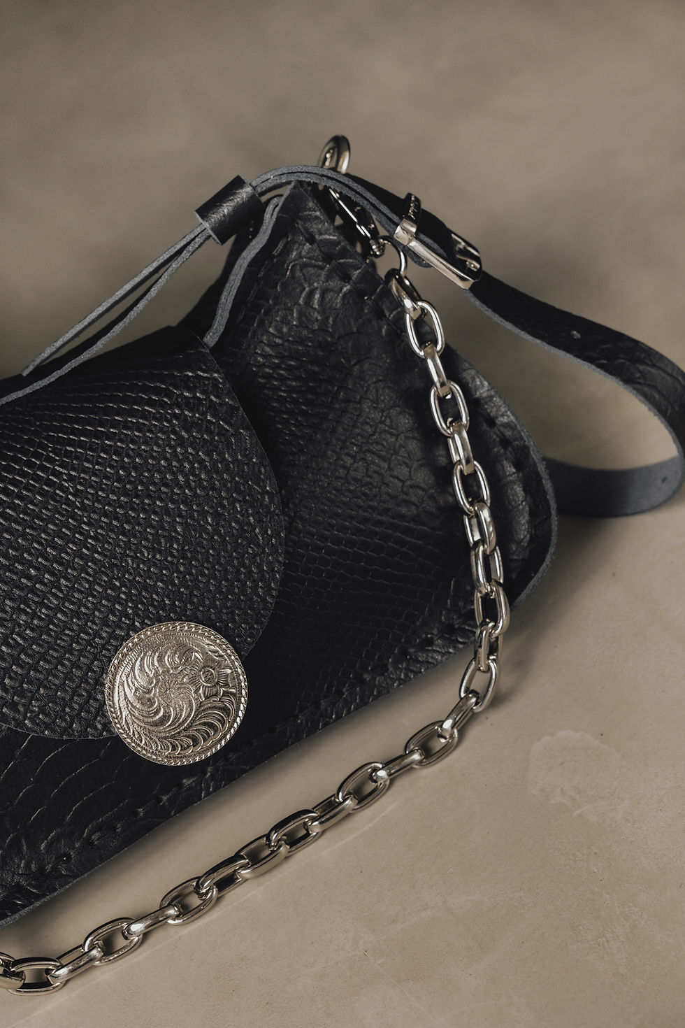 Thumbnail: "Rise and shine" shoulder bag, black