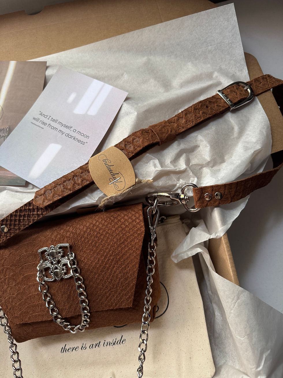 Thumbnail: "Don't stop the dance" shoulder bag, chocolate suede, nickel, sample