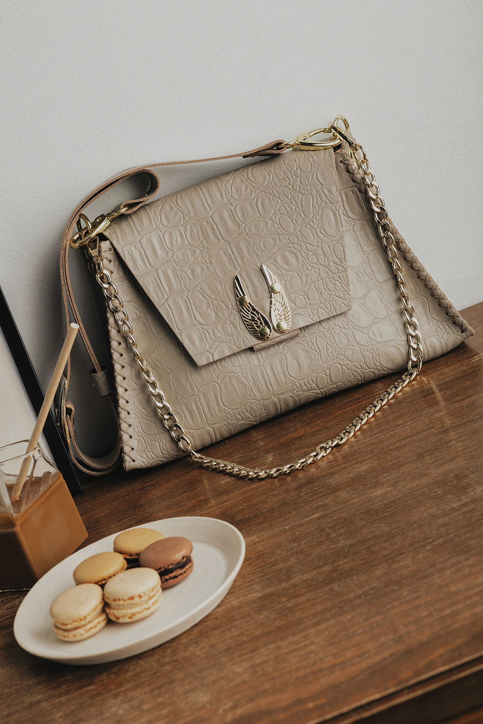 Thumbnail: "Wings" shoulder bag, stone beige