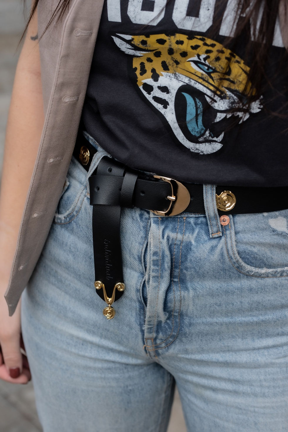 Thumbnail: "Amazes me" leather belt