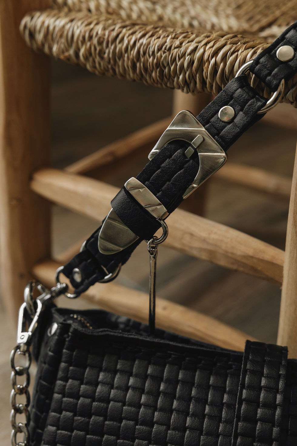 Thumbnail: "Mexican moon" shoulder bag, *limited*, black