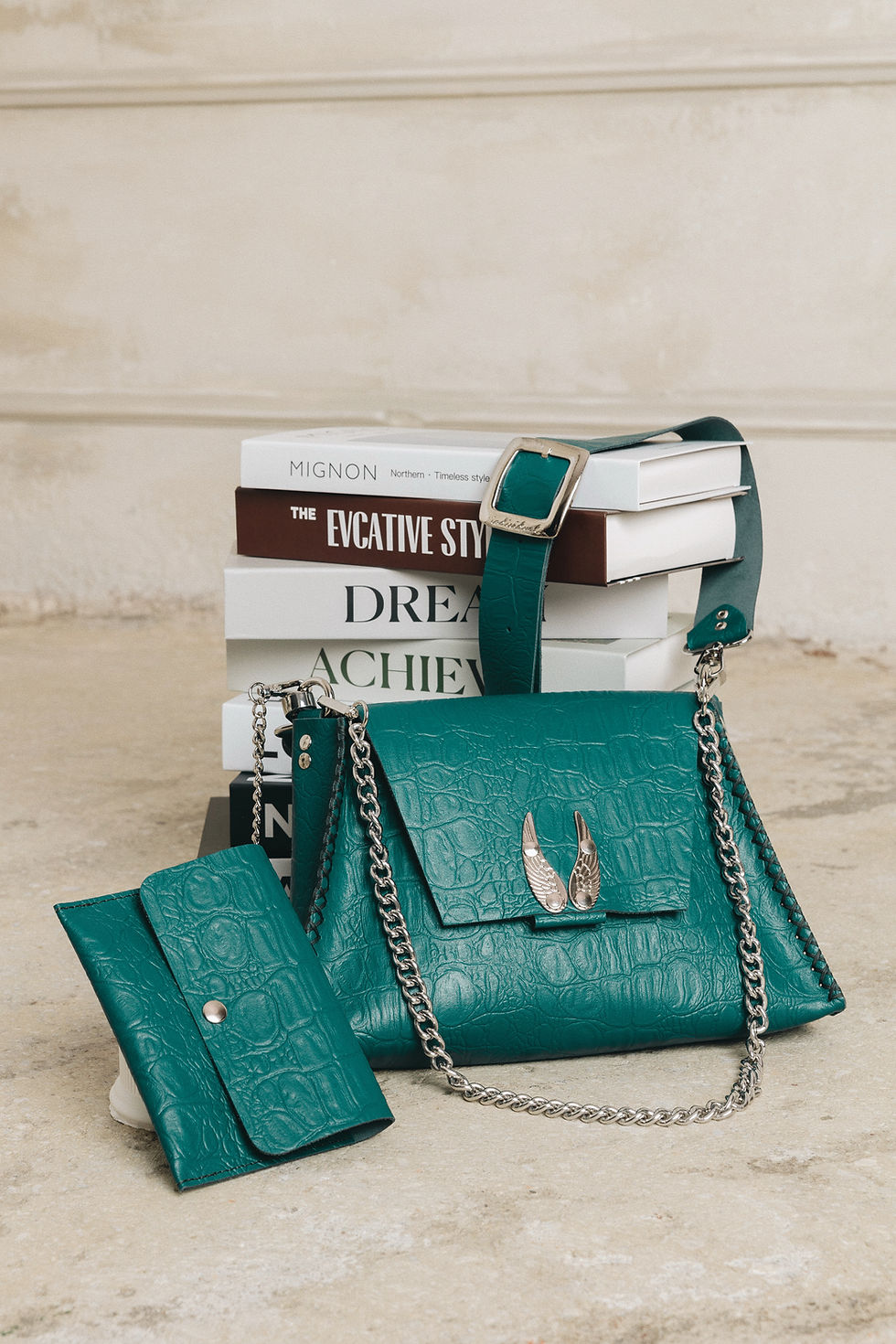 Thumbnail: "Wings" shoulder bag, forest green