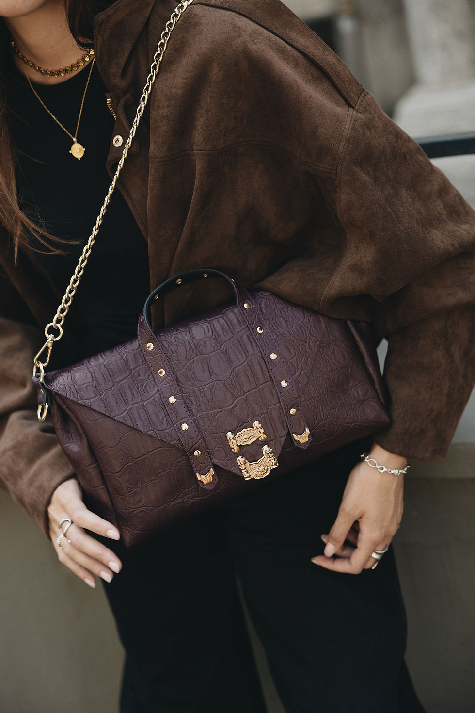 Thumbnail: "Surrender" shoulder bag, dark plum