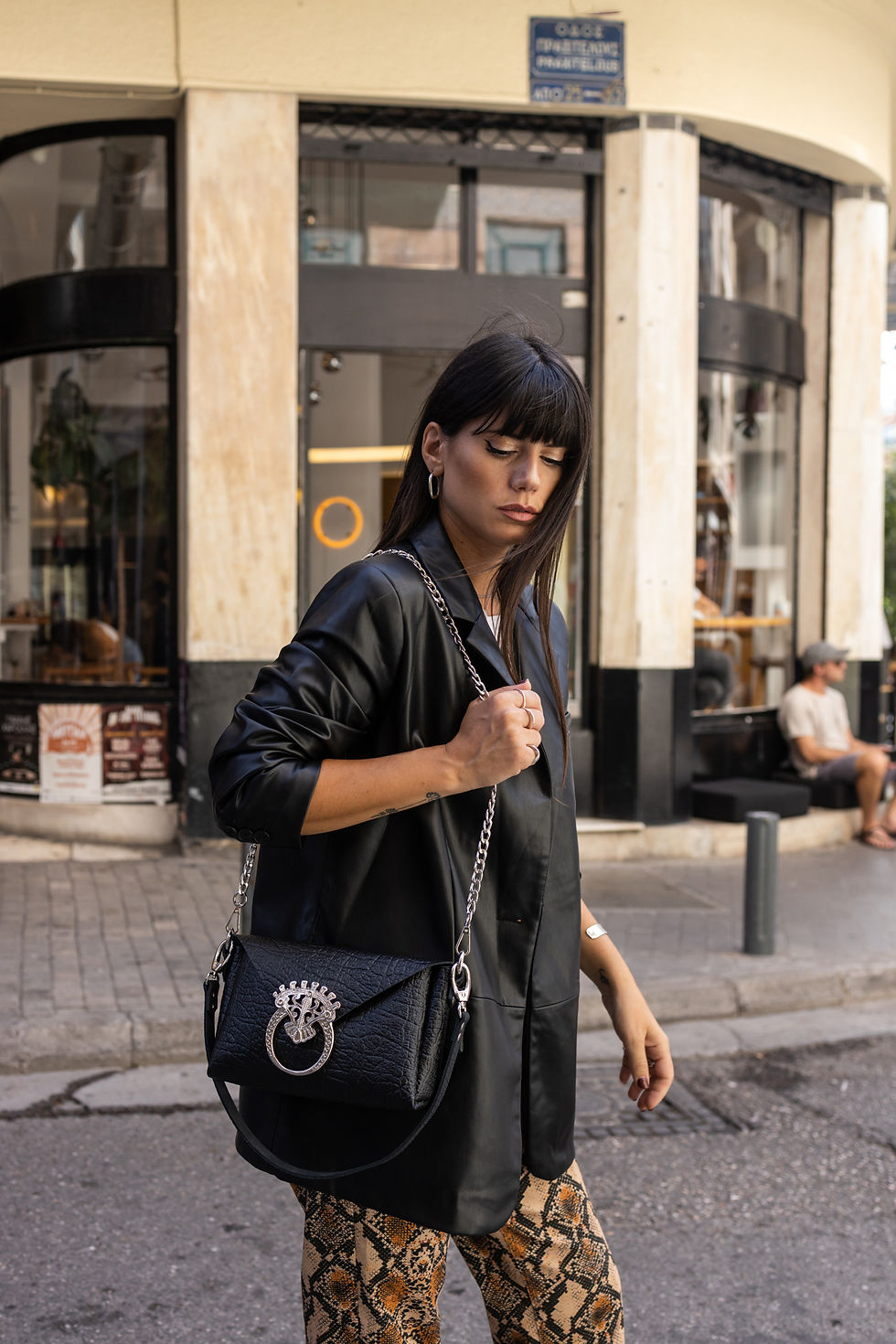 Thumbnail: "She used to be mine" shoulder bag, black