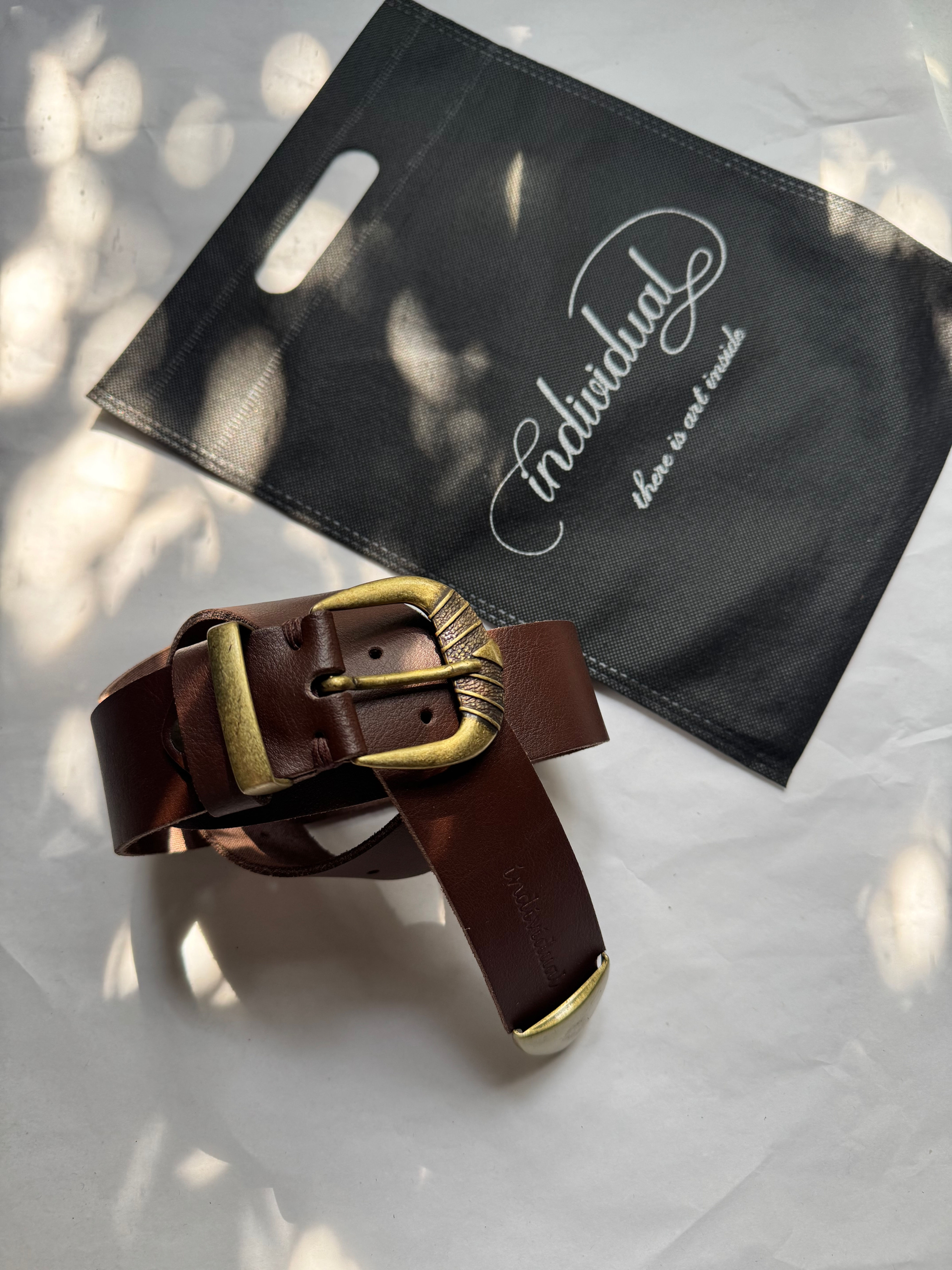 "Rolling back" leather belt, brown, bronze, sample