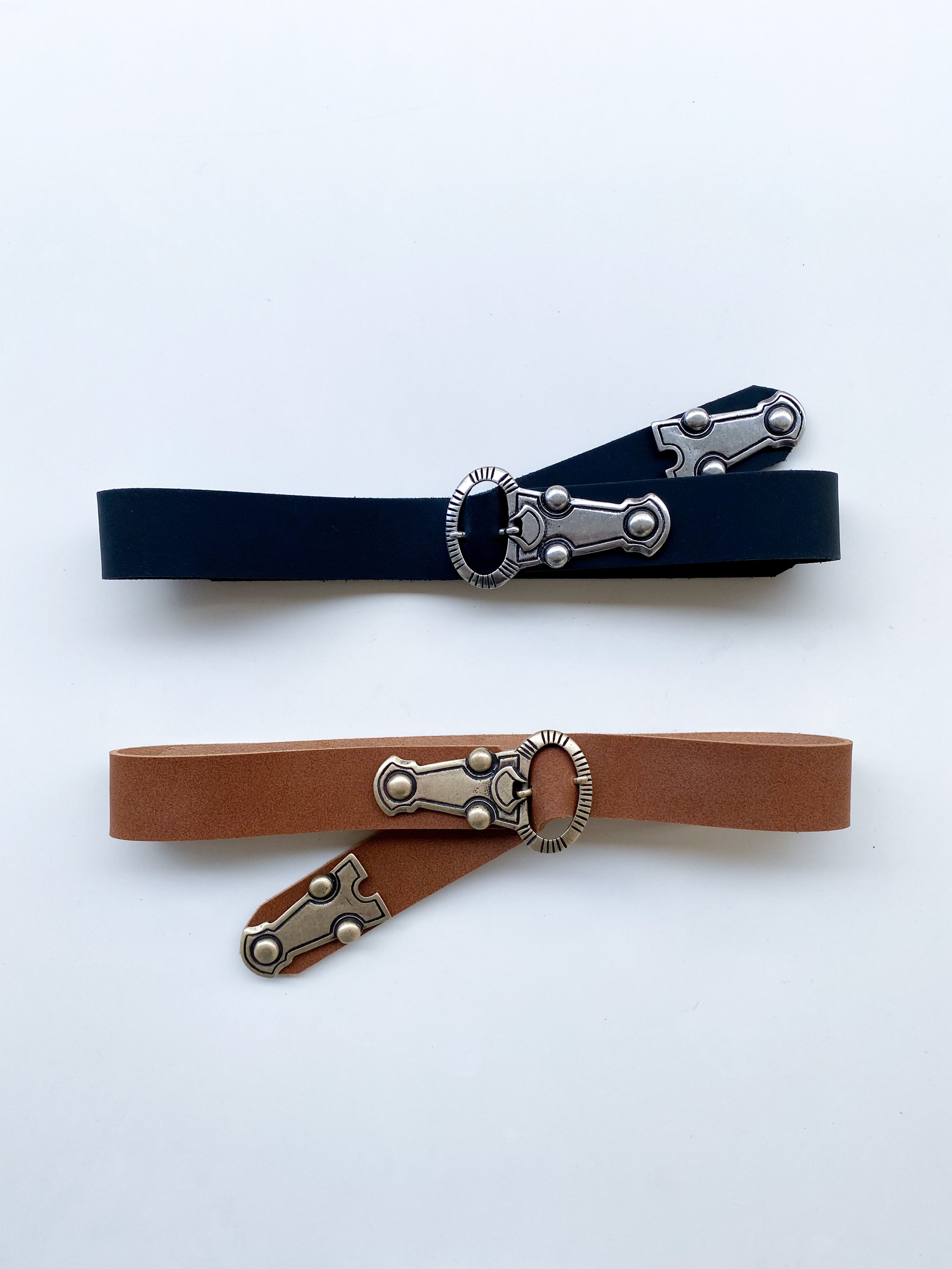 "Invincible" leather belt