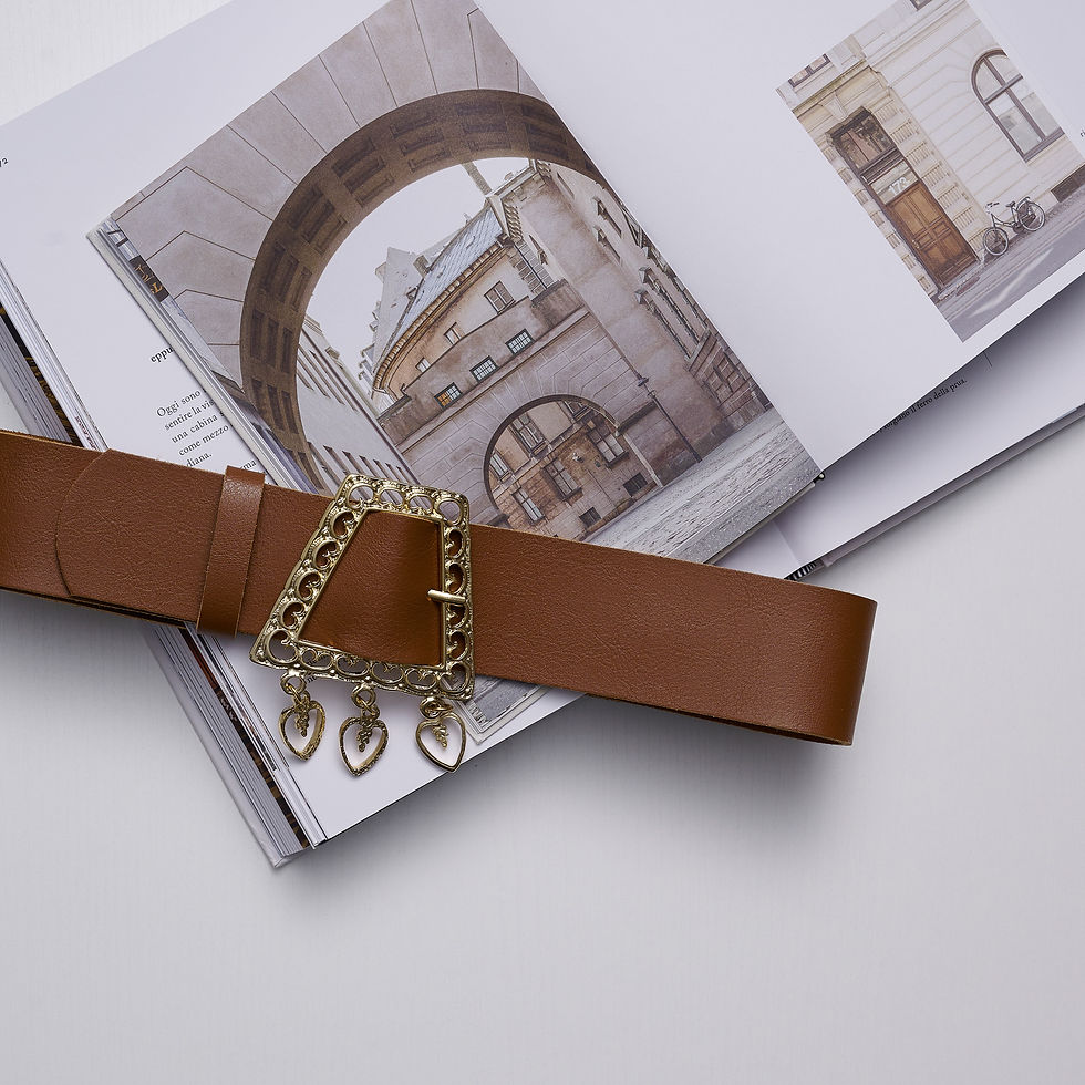 Thumbnail: "Piece of my heart" leather belt