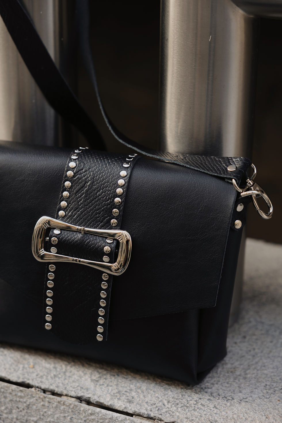 Thumbnail: "Hurricanes" shoulder bag, black