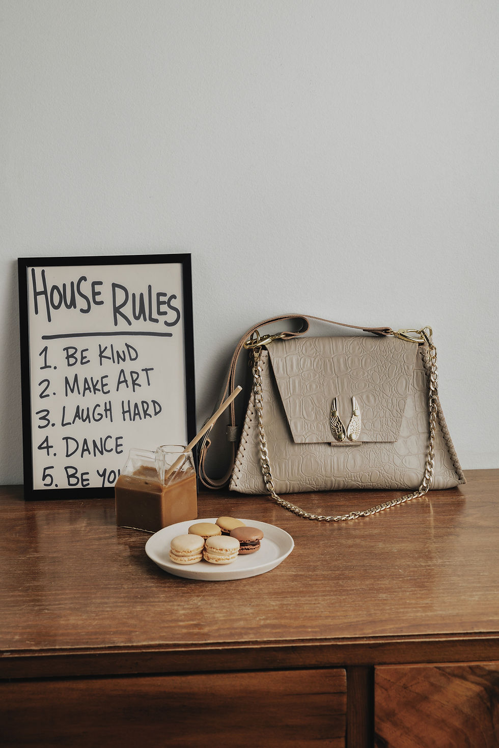Thumbnail: "Wings" shoulder bag, stone beige