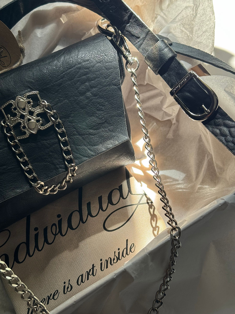 Thumbnail: "Don't stop the dance" shoulder bag, black, nickel, sample