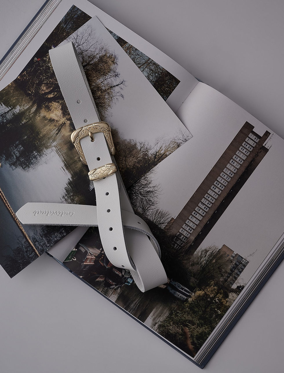 Thumbnail: "Beautiful thing" leather belt