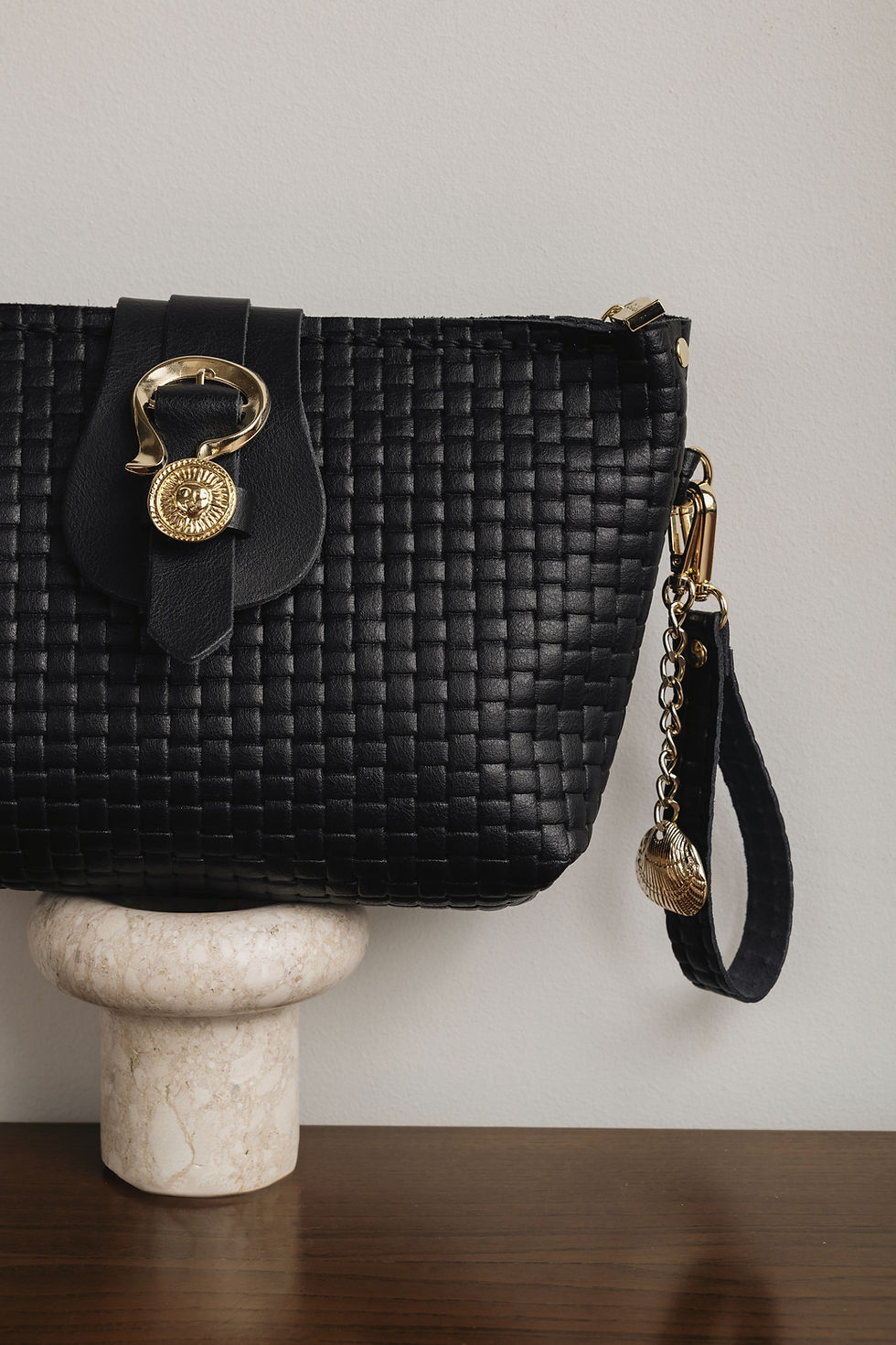Thumbnail: "La isla bonita" clutch bag, *limited*, black