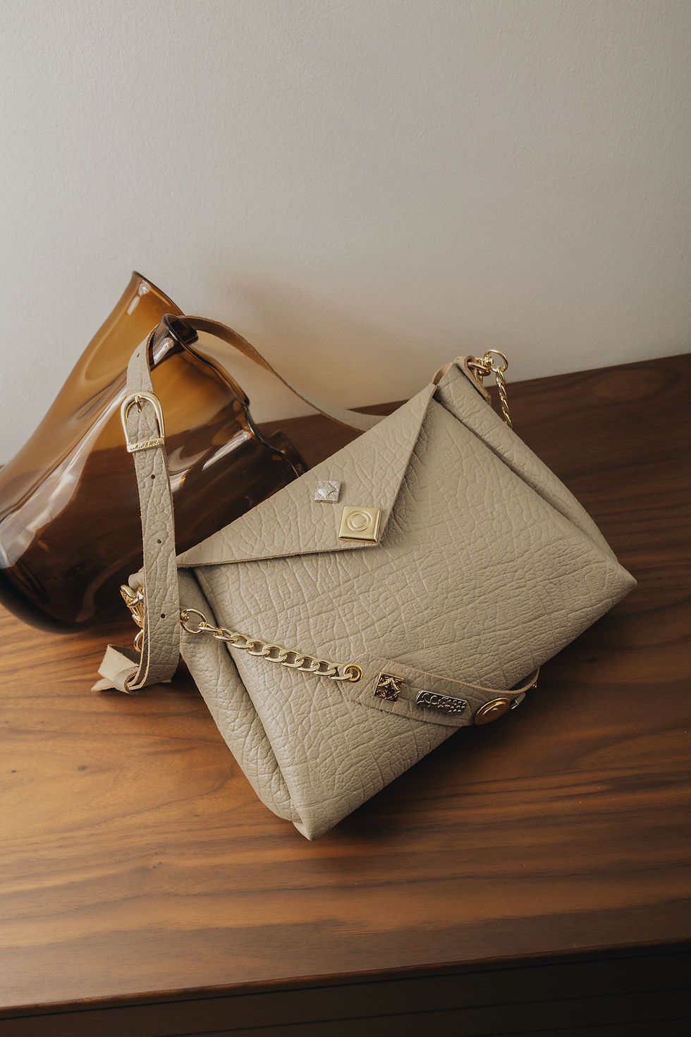 Thumbnail: "Beautiful things" shoulder bag, stone beige