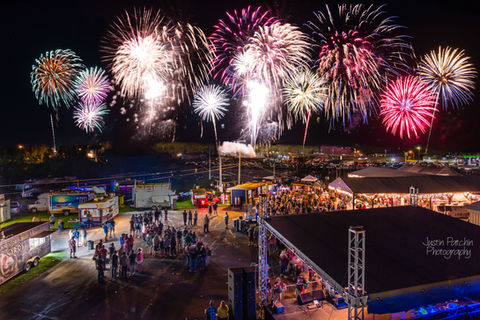 Hoyt Lakes Water Carnival Fireworks