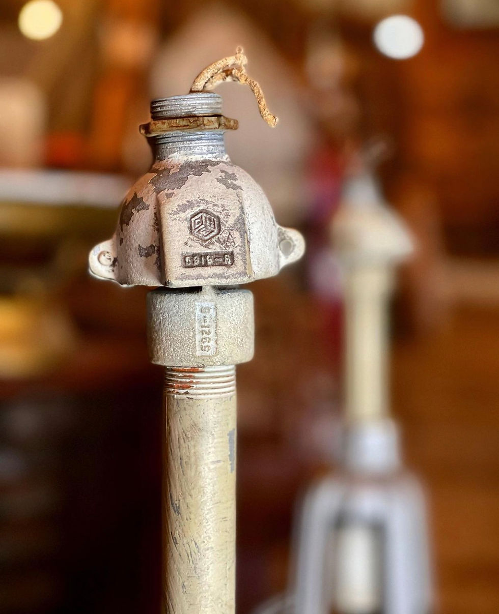 Thumbnail: Light 040