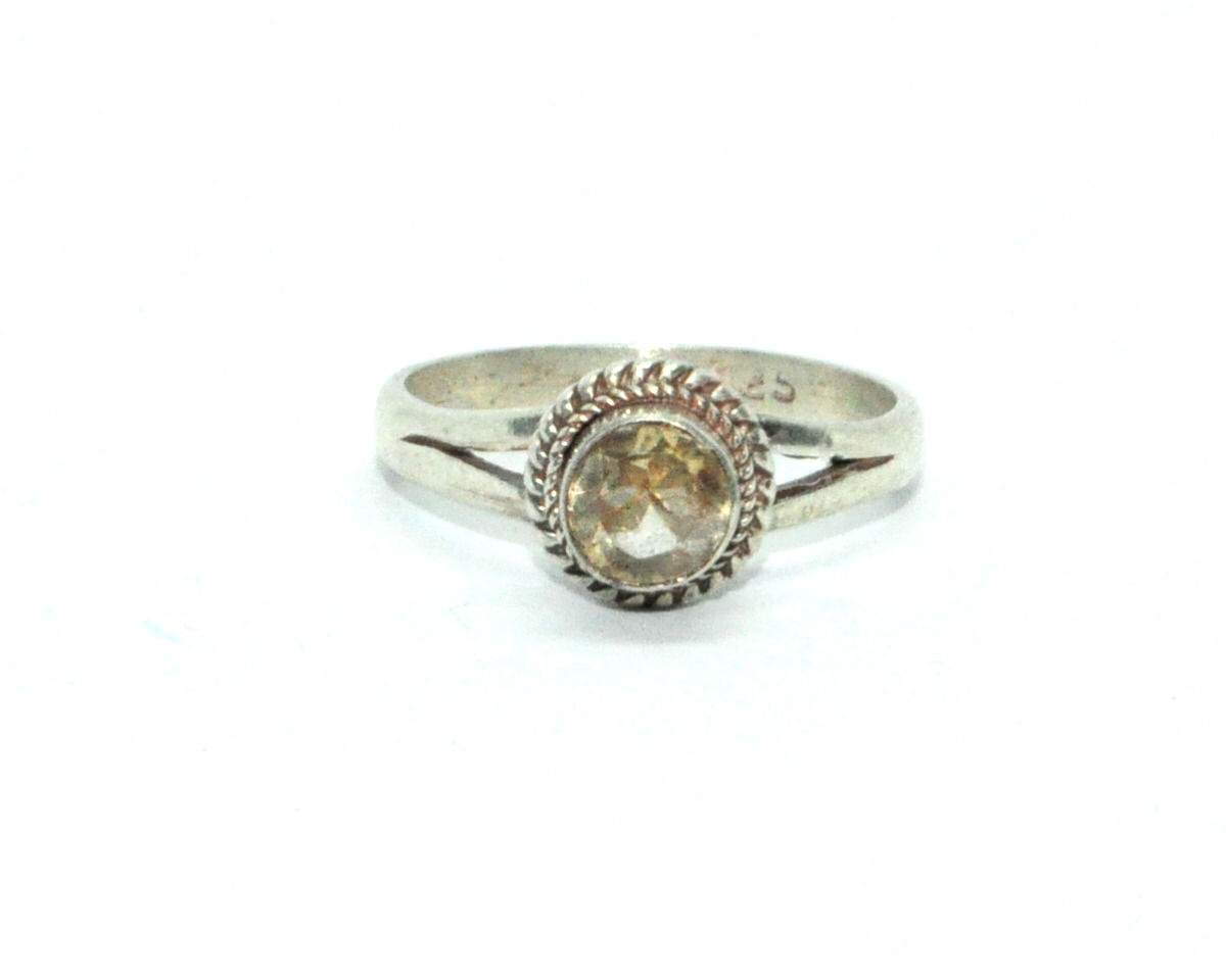 Sterling Silver Traditional Asian Vintage Style Yellow Quartz Ring Size R 1/2