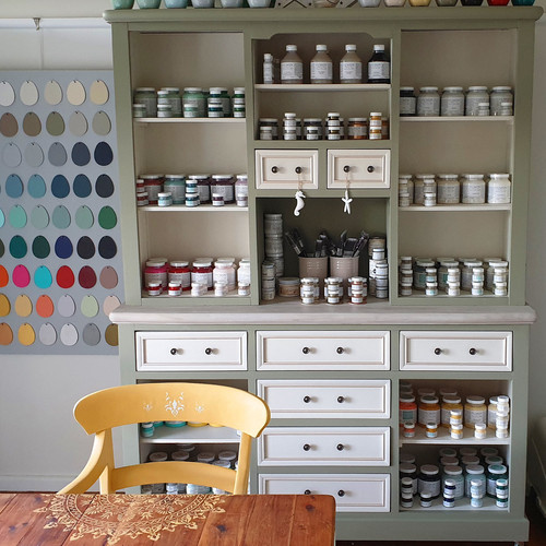 Fusion Mineral Paint Lichen