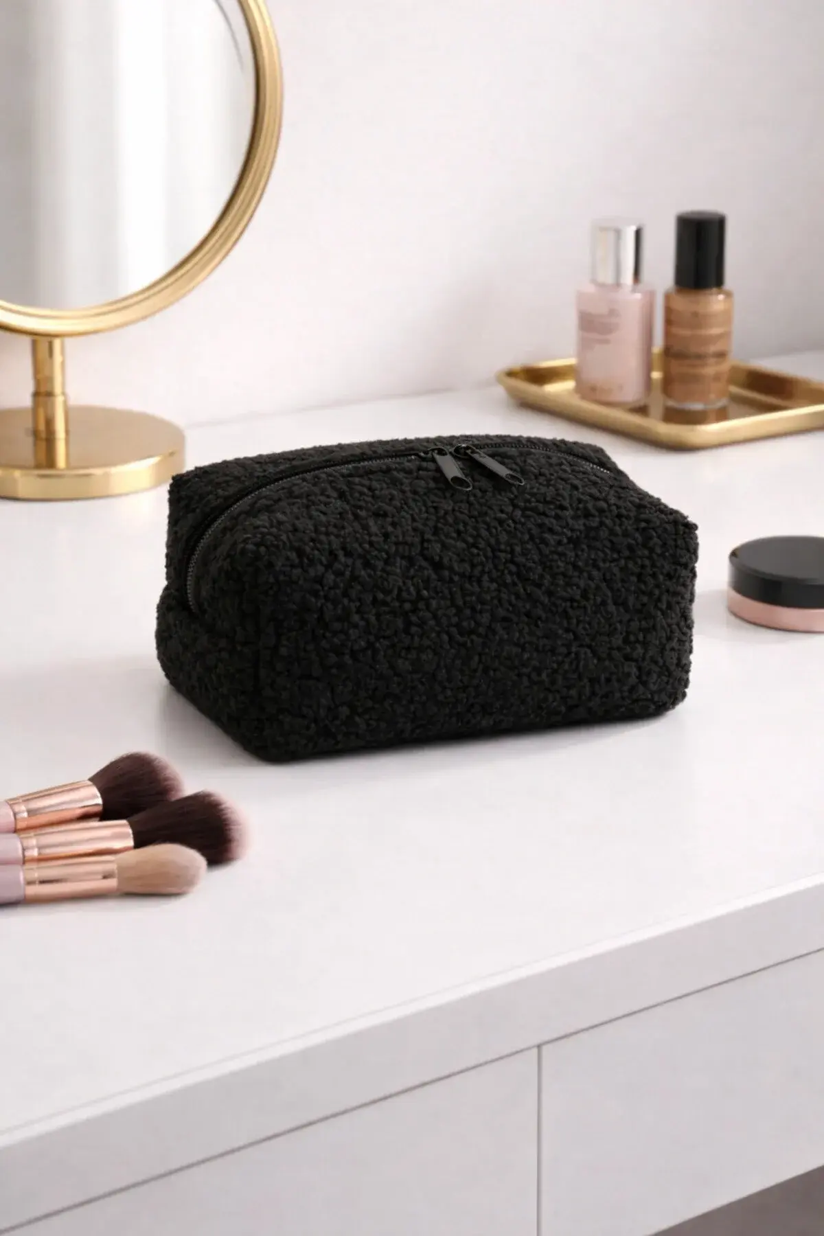 Teddy Kumaş Makyaj Çantası – Fermuarlı, Kozmetik ve Bakım Organizeri Siyah