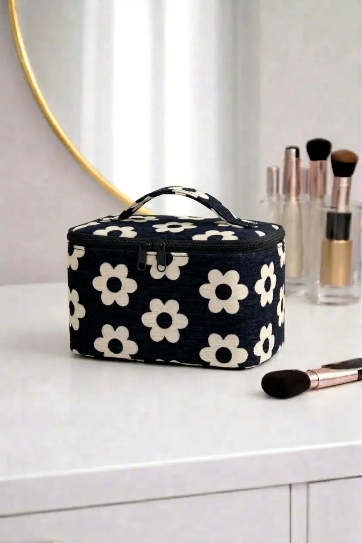 Minimal Papatya Desenli Makyaj ve Kozmetik Bakım Çantası Seyahat Tipi Organizer