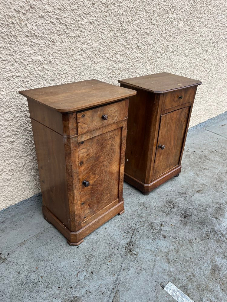 Miniature : Paire de table de chevets noyer