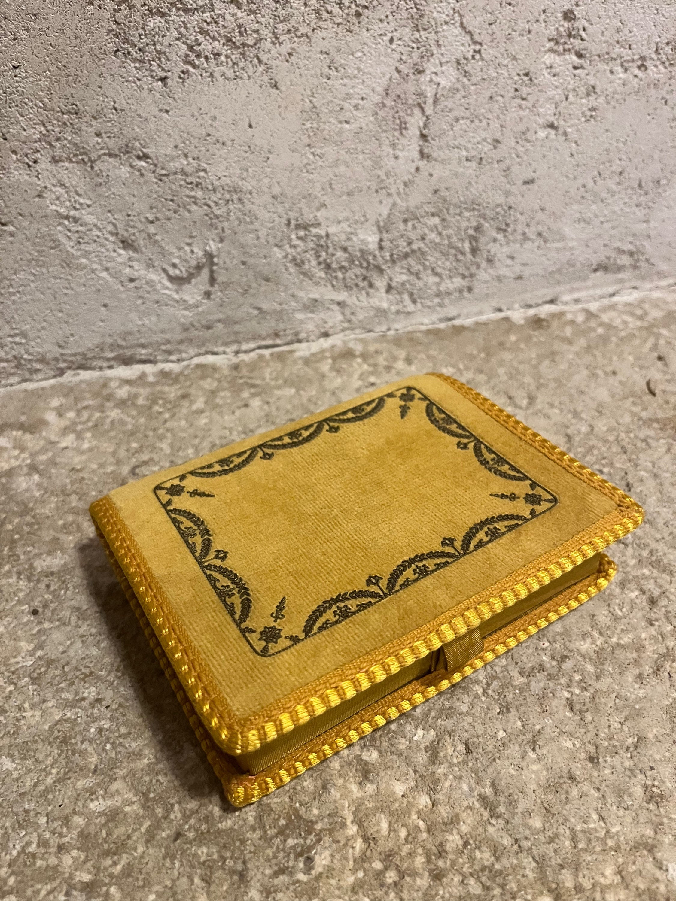 Étui à cartes + 2 jeux de cartes 1960/70