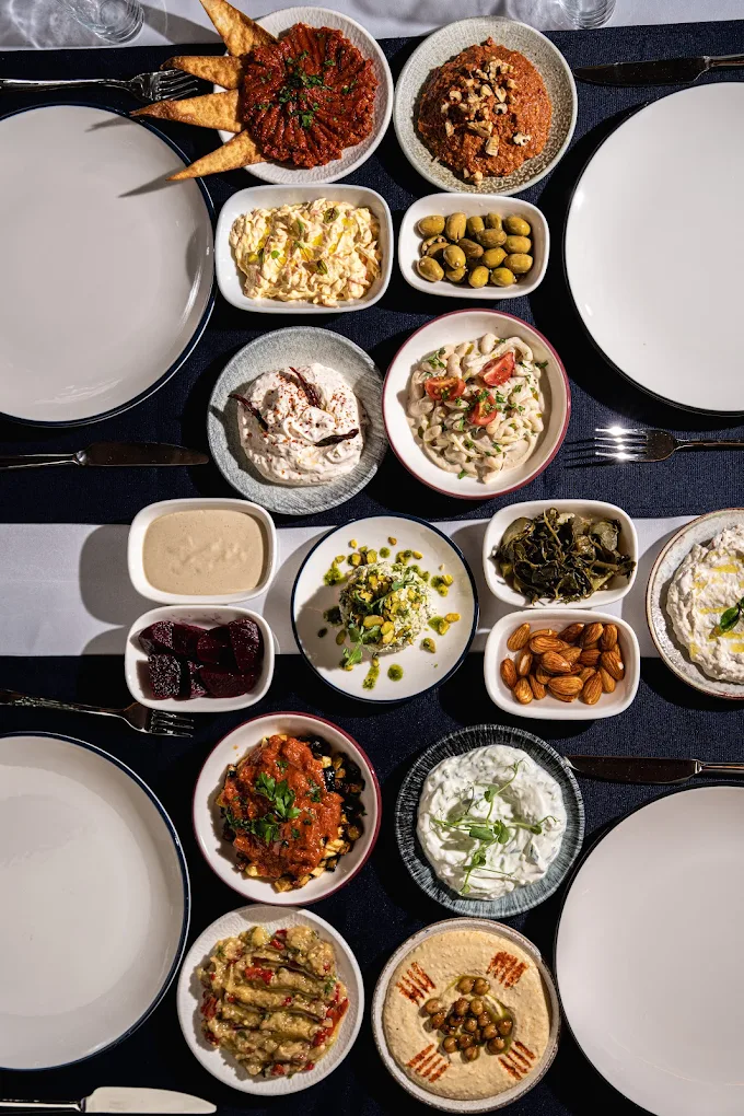 Maidan Restaurant Alsancak Kıbrıs