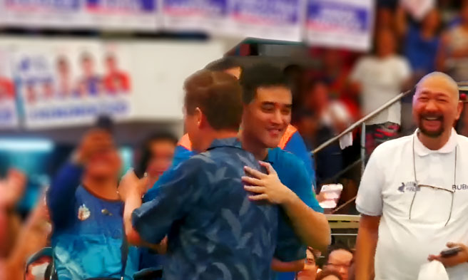 Vic at Vico Sotto - FB SS