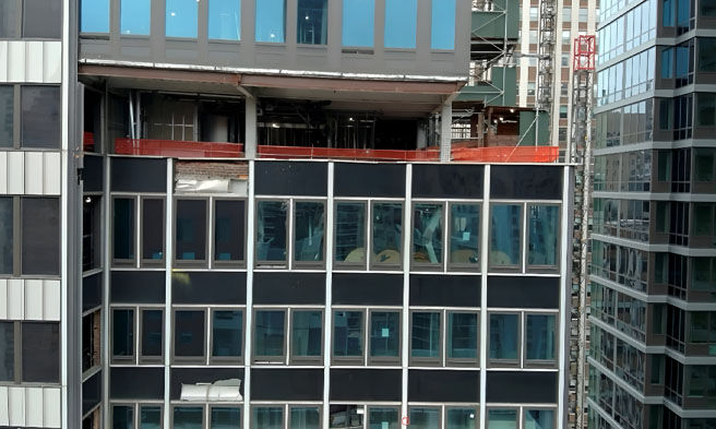 Unstabble building sa Manhattan - FDNY-andout via Reuters Circulated
