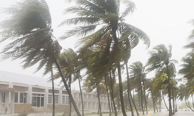 Hurricance Milton, nagbanta sa Florida bilang Category 5 na bagyo