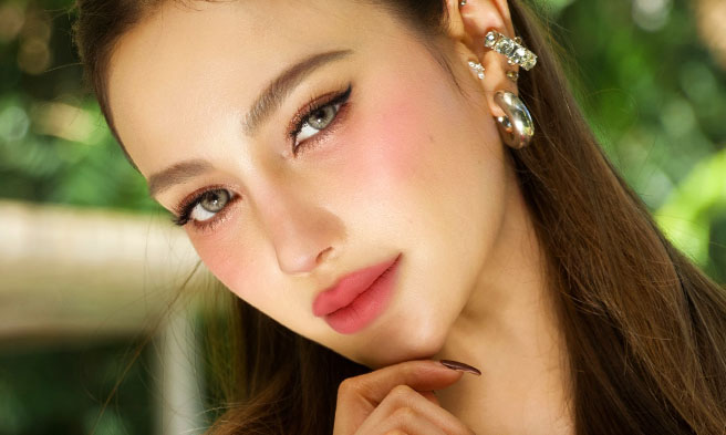 Arci Muñoz - IG