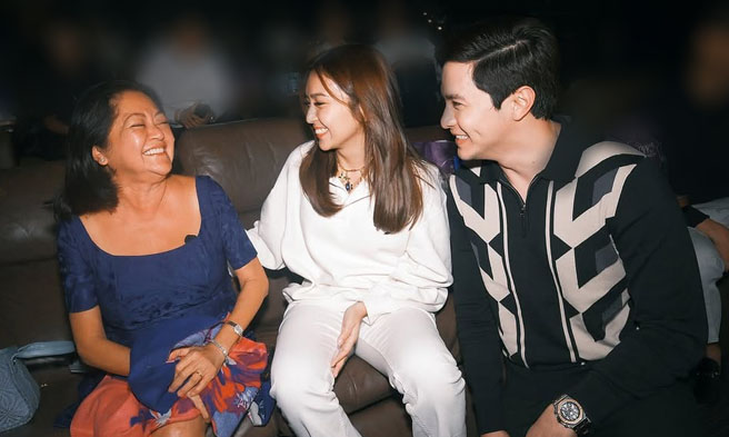 Alden, Kathryn at First Lady Liza Marcos  KathDen FB, circulated